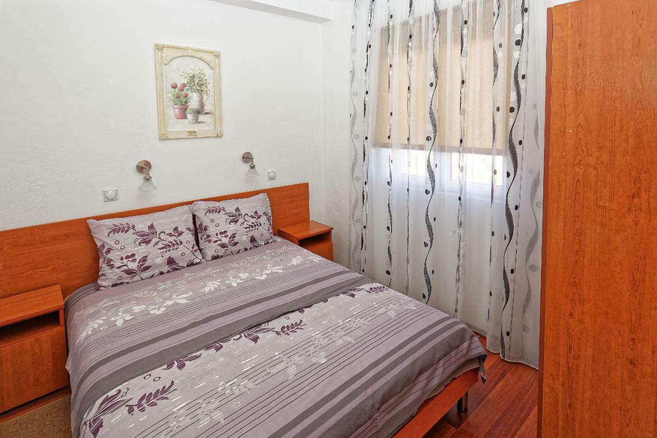 Apartments Ajla Utjeha Εξωτερικό φωτογραφία