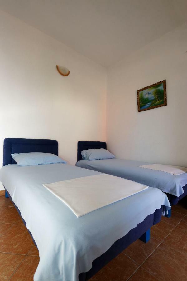 Apartments Ajla Utjeha Εξωτερικό φωτογραφία