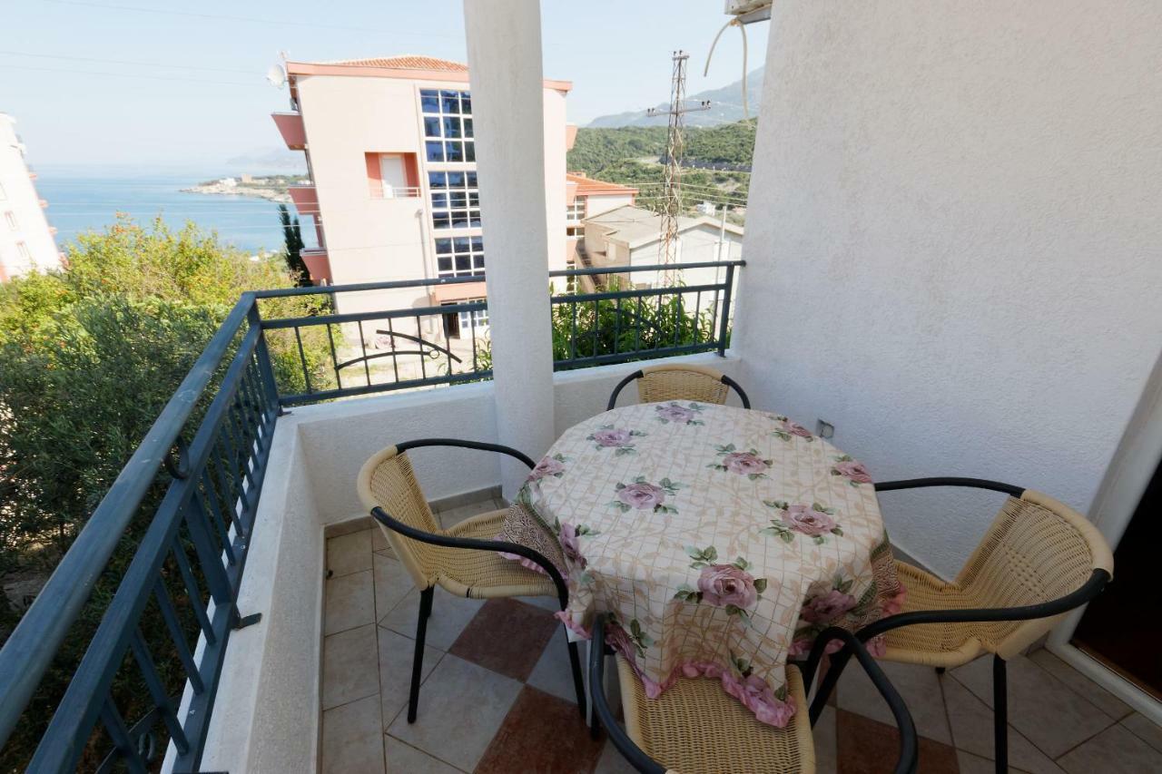 Apartments Ajla Utjeha Εξωτερικό φωτογραφία