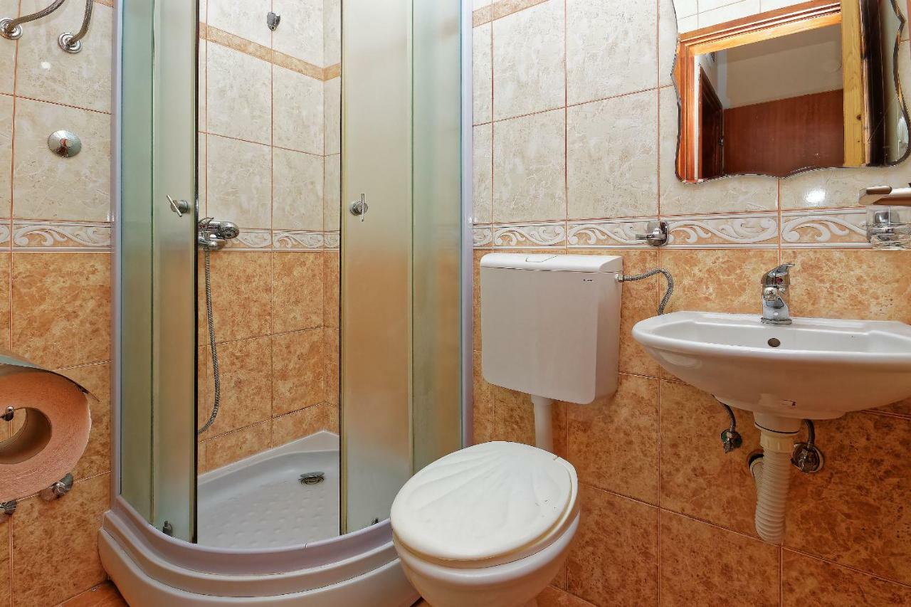 Apartments Ajla Utjeha Εξωτερικό φωτογραφία