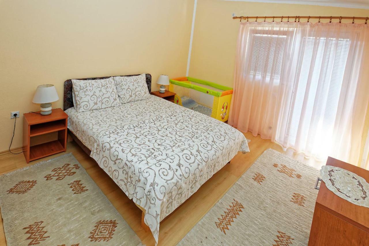 Apartments Ajla Utjeha Εξωτερικό φωτογραφία